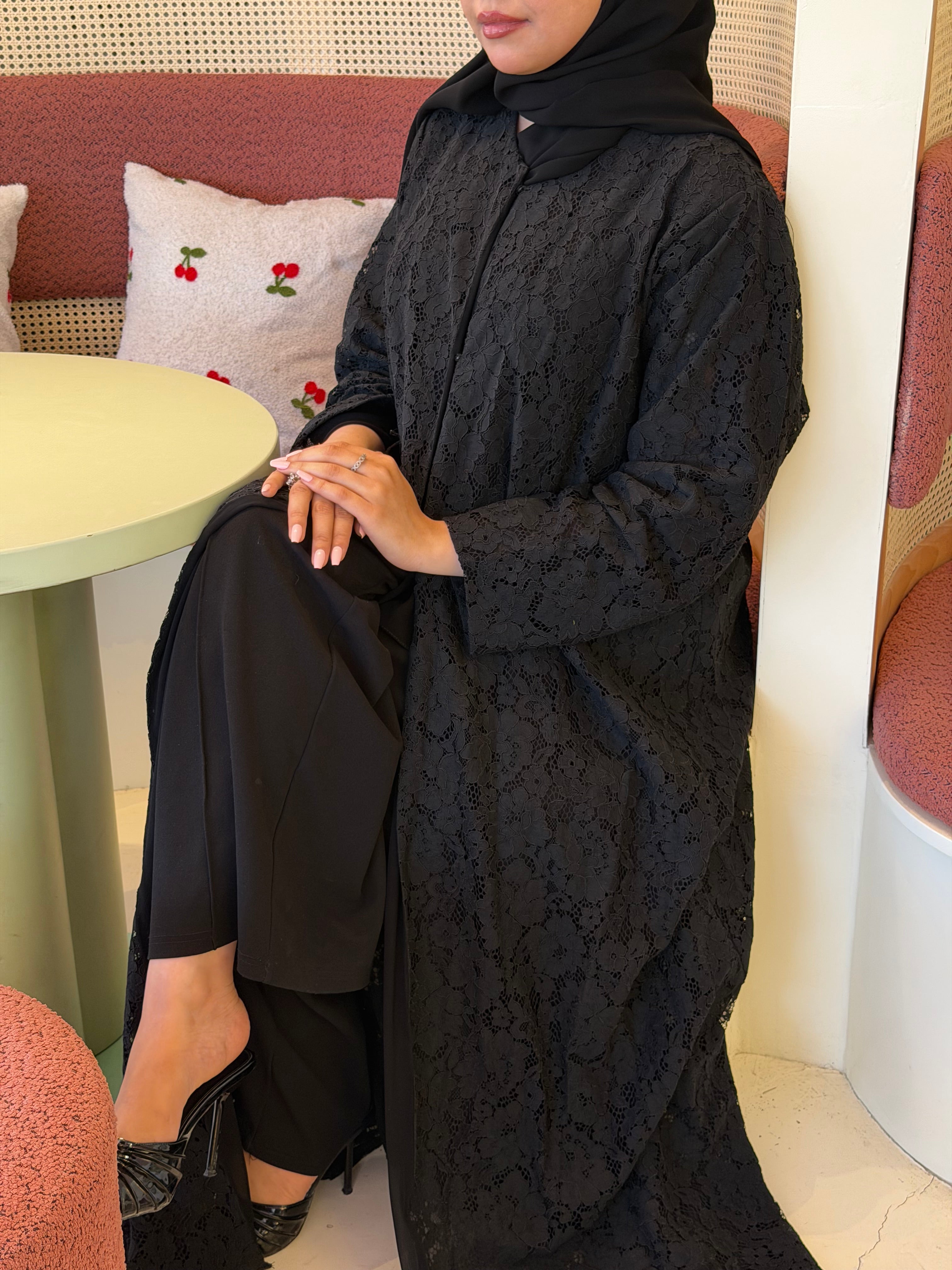 MERA ABAYA